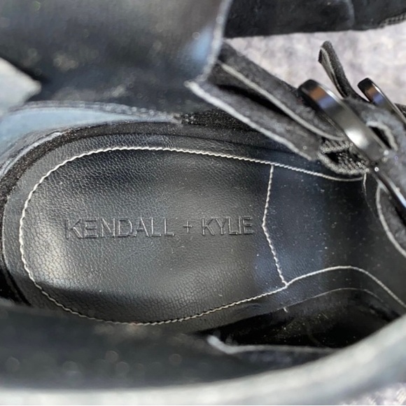 Kendall & Kylie Black Suede Heels With Buckle's
and Back Zip at Heel - Picture 6 of 6